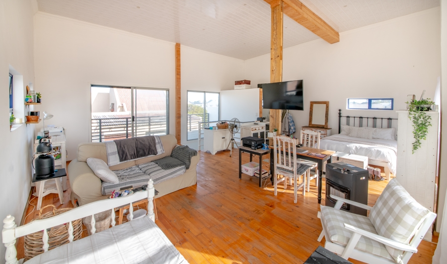 5 Bedroom Property for Sale in Bettys Bay Western Cape